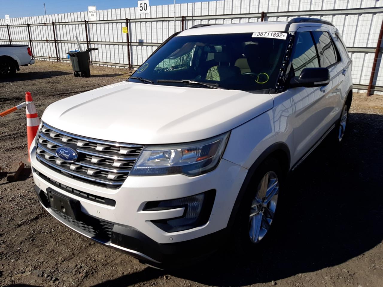 Photo 2 from auction – 2016 FORD EXPLORER X with VIN 1FM5K7D88GGC66985