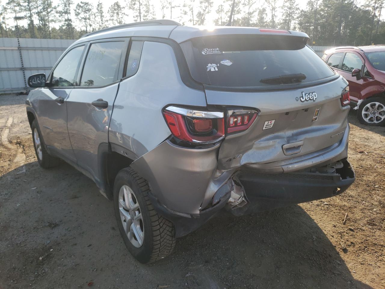 Photo 3 from auction – 2017 JEEP COMPASS SP with VIN 3C4NJDAB4HT647297