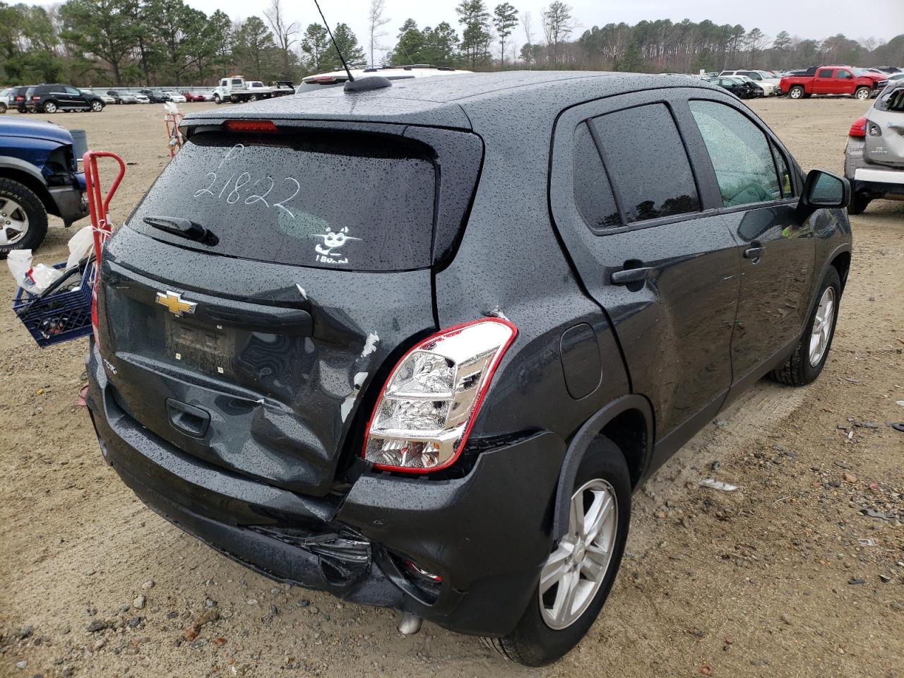 Photo 4 from auction – 2020 CHEVROLET TRAX LS with VIN 3GNCJKSB3LL142460