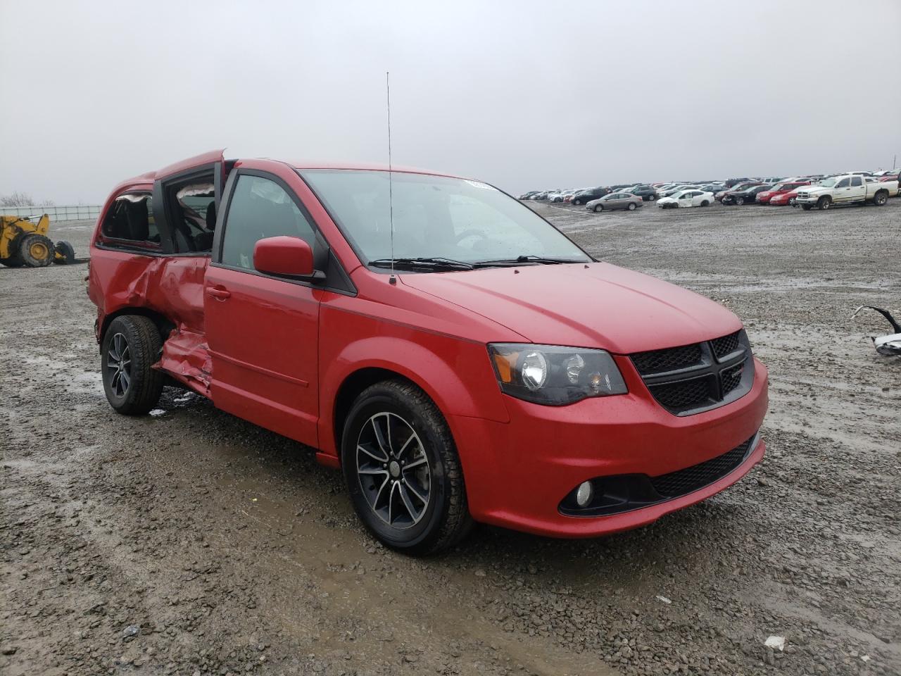 DODGE GRAND CARA 2015 with VIN 2C4RDGCG7FR518165 - Photo from auction