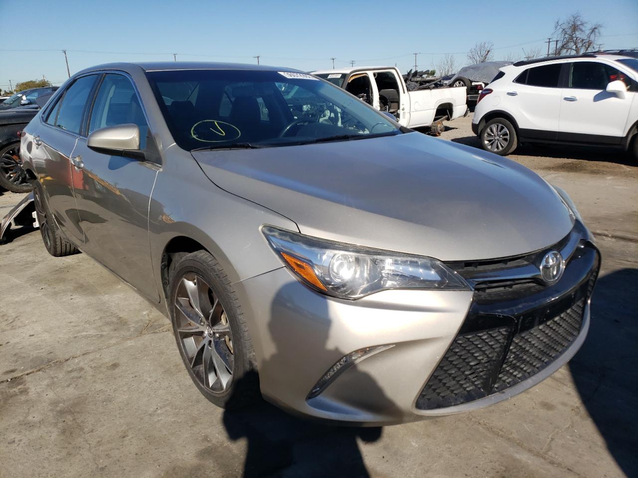 TOYOTA CAMRY LE 2015 with VIN 4T1BF1FK8FU885230 - Photo from auction