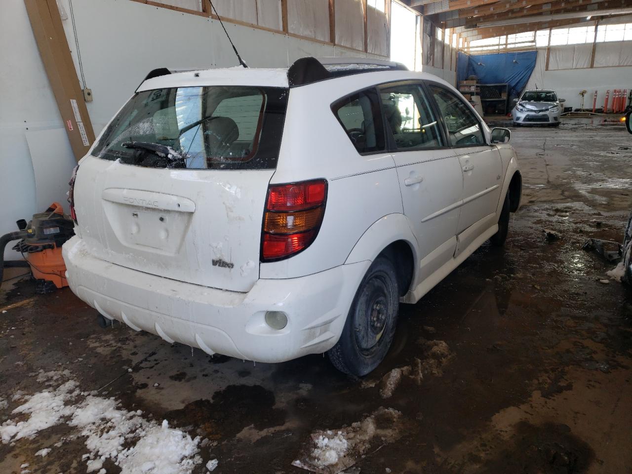 Photo 4 from auction – 2006 PONTIAC VIBE with VIN 5Y2SL65876Z448063