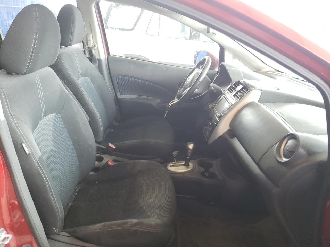 Photo 5 from auction – 2016 NISSAN VERSA NOTE with VIN 3N1CE2CP2GL358977