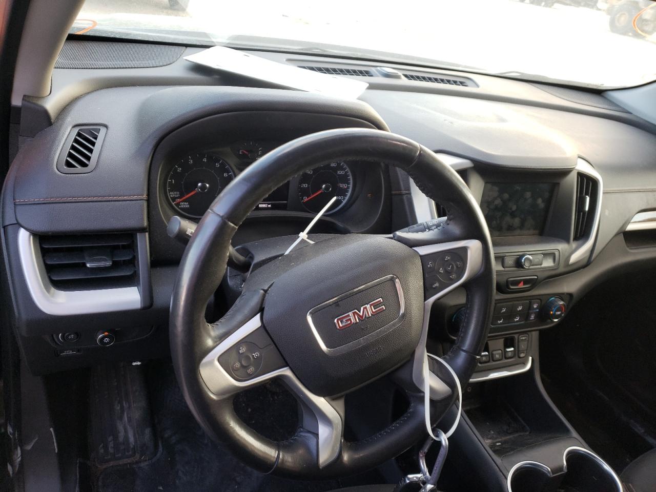 Photo 9 from auction – 2018 GMC TERRAIN SL with VIN 3GKALMEVXJL247204