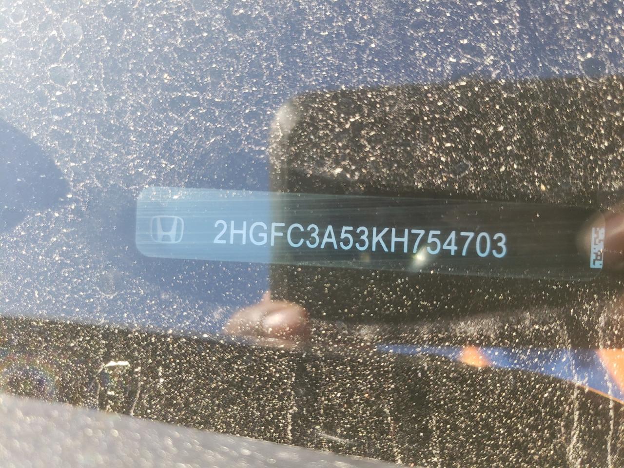 Photo 10 from auction – 2019 HONDA CIVIC SI with VIN 2HGFC3A53KH754703