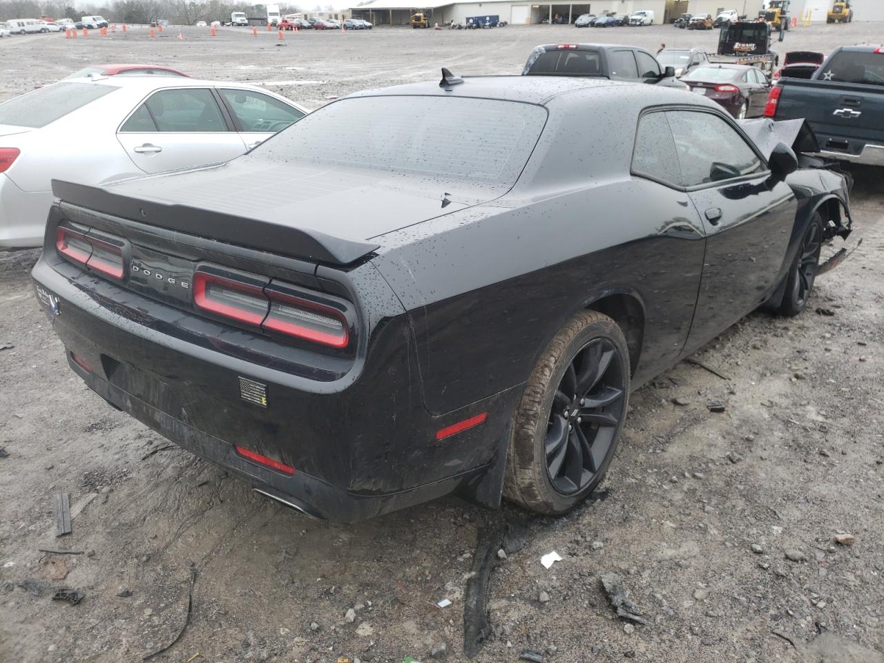 Photo 4 from auction – 2018 DODGE CHALLENGER with VIN 2C3CDZAG7JH175302