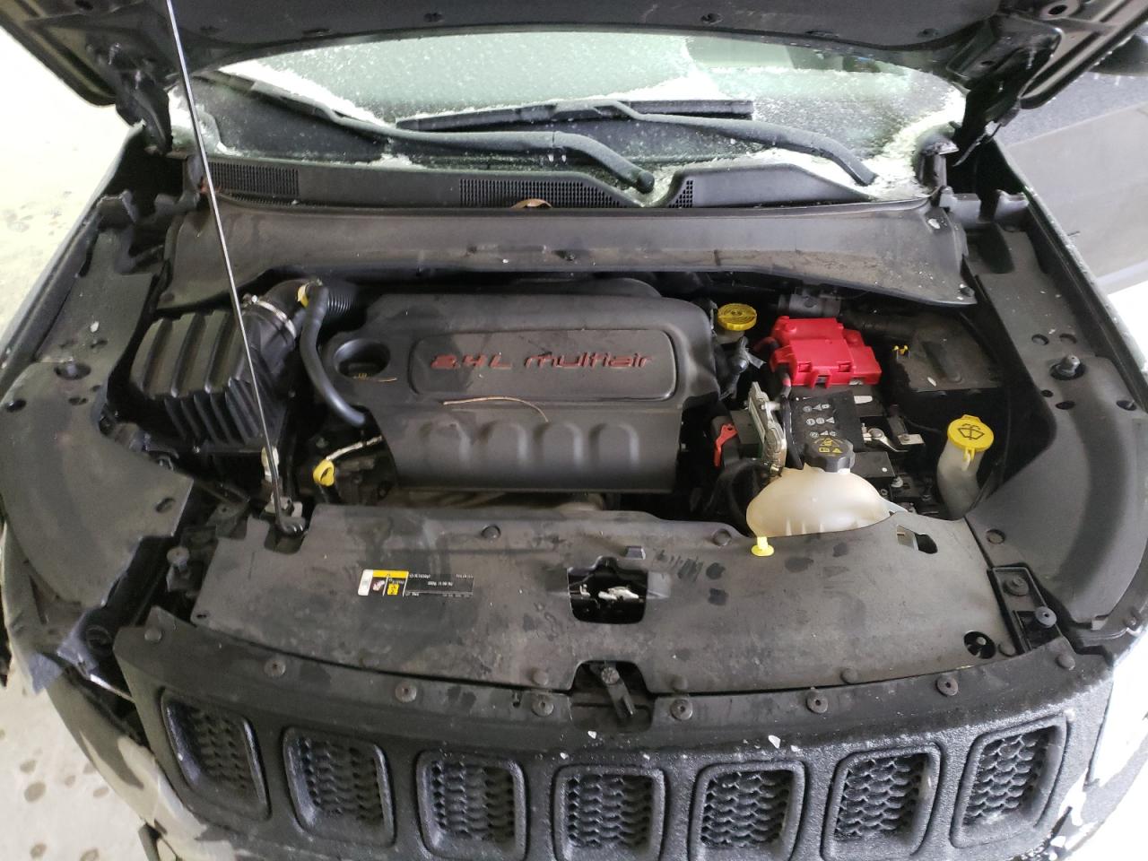 Photo 7 from auction – 2019 JEEP COMPASS SP with VIN 3C4NJDAB1KT849036