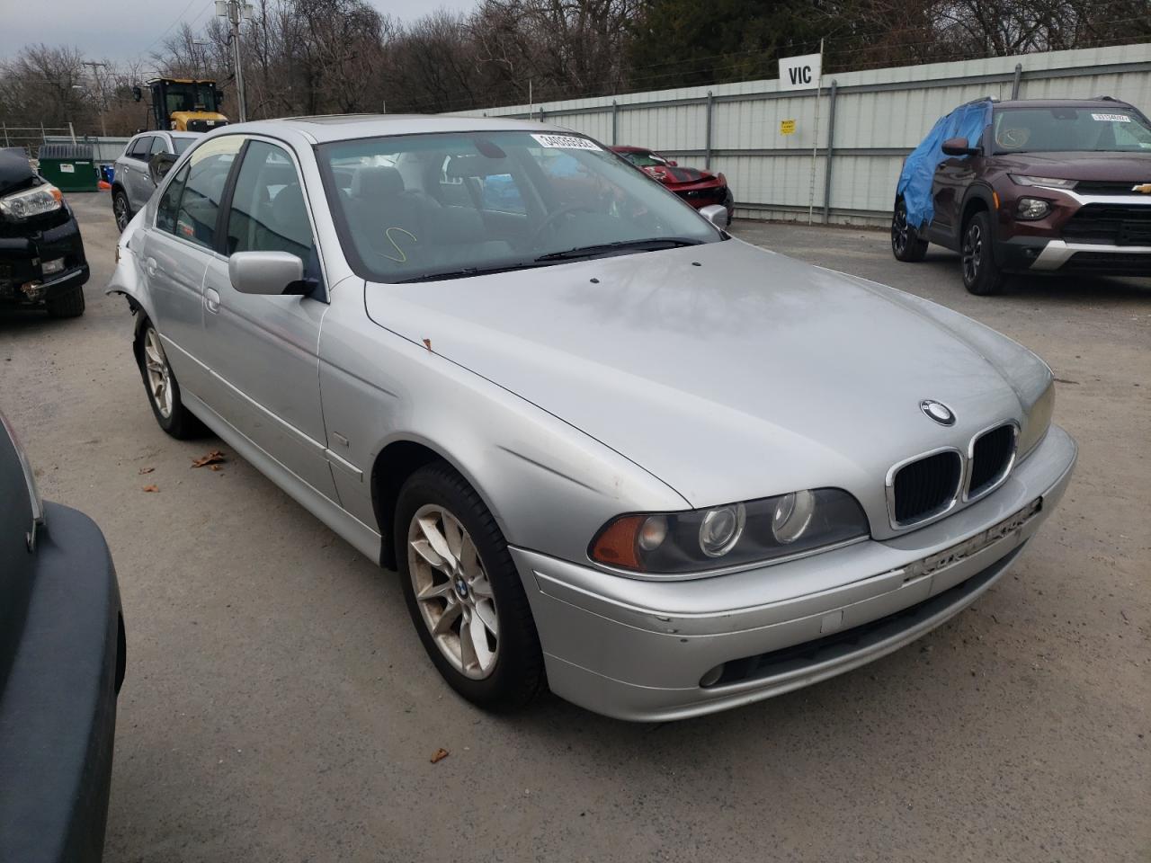 BMW 525 I 2003 with VIN WBADT33413GF43510 - Photo from auction