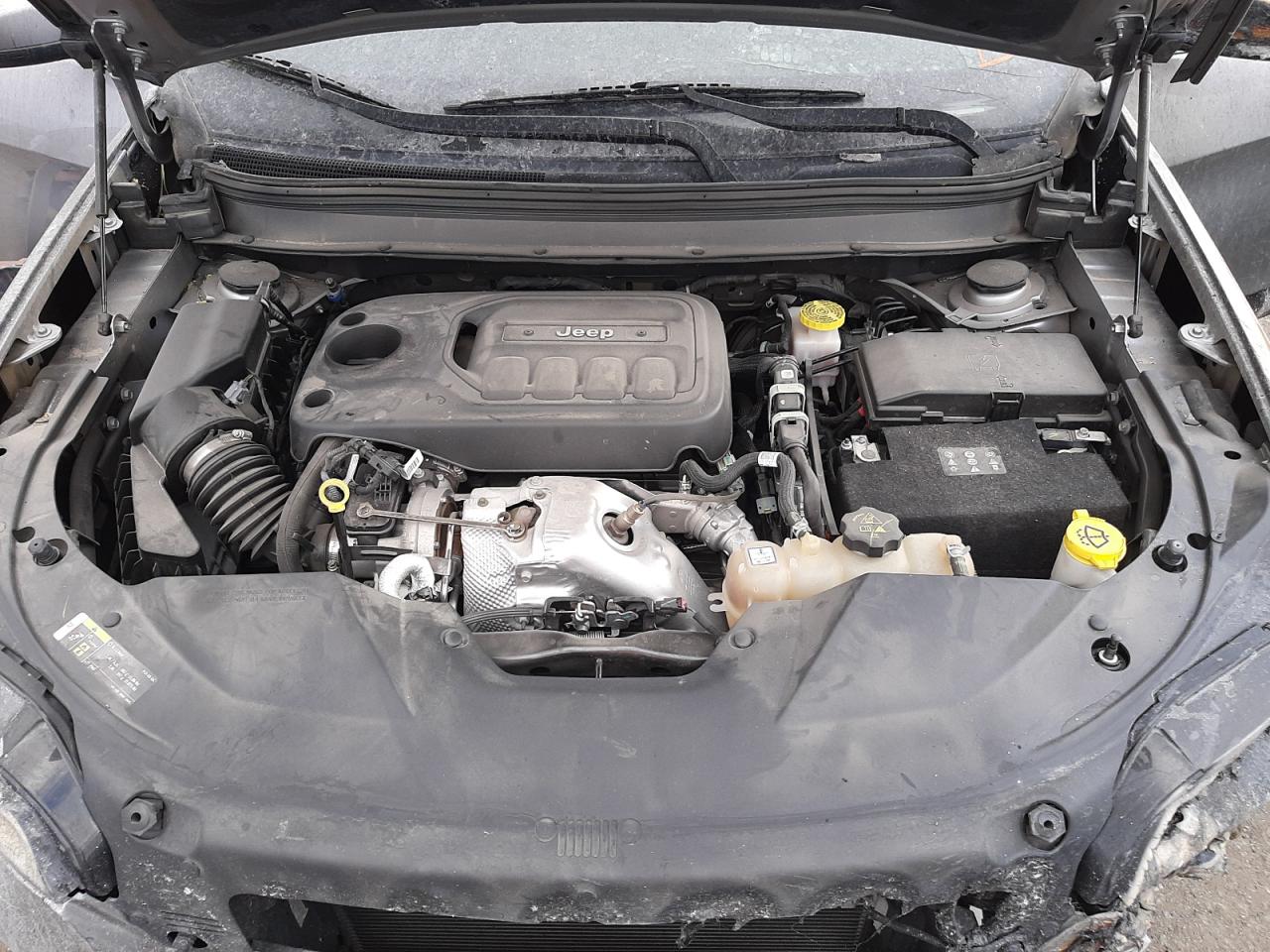 Photo 7 from auction – 2019 JEEP CHEROKEE L with VIN 1C4PJMDNXKD180561