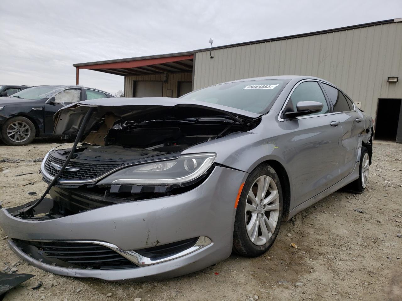 Photo 2 from auction – 2015 CHRYSLER 200 LIMITE with VIN 1C3CCCAB6FN542547