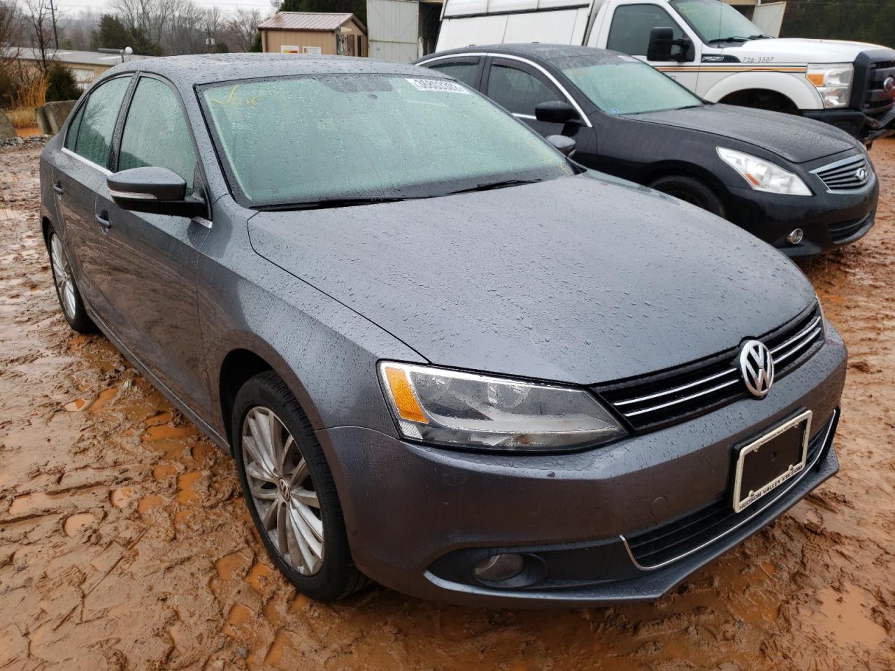 Photo 1 from auction – 2014 VOLKSWAGEN JETTA SEL with VIN 3VWL17AJ2EM443102
