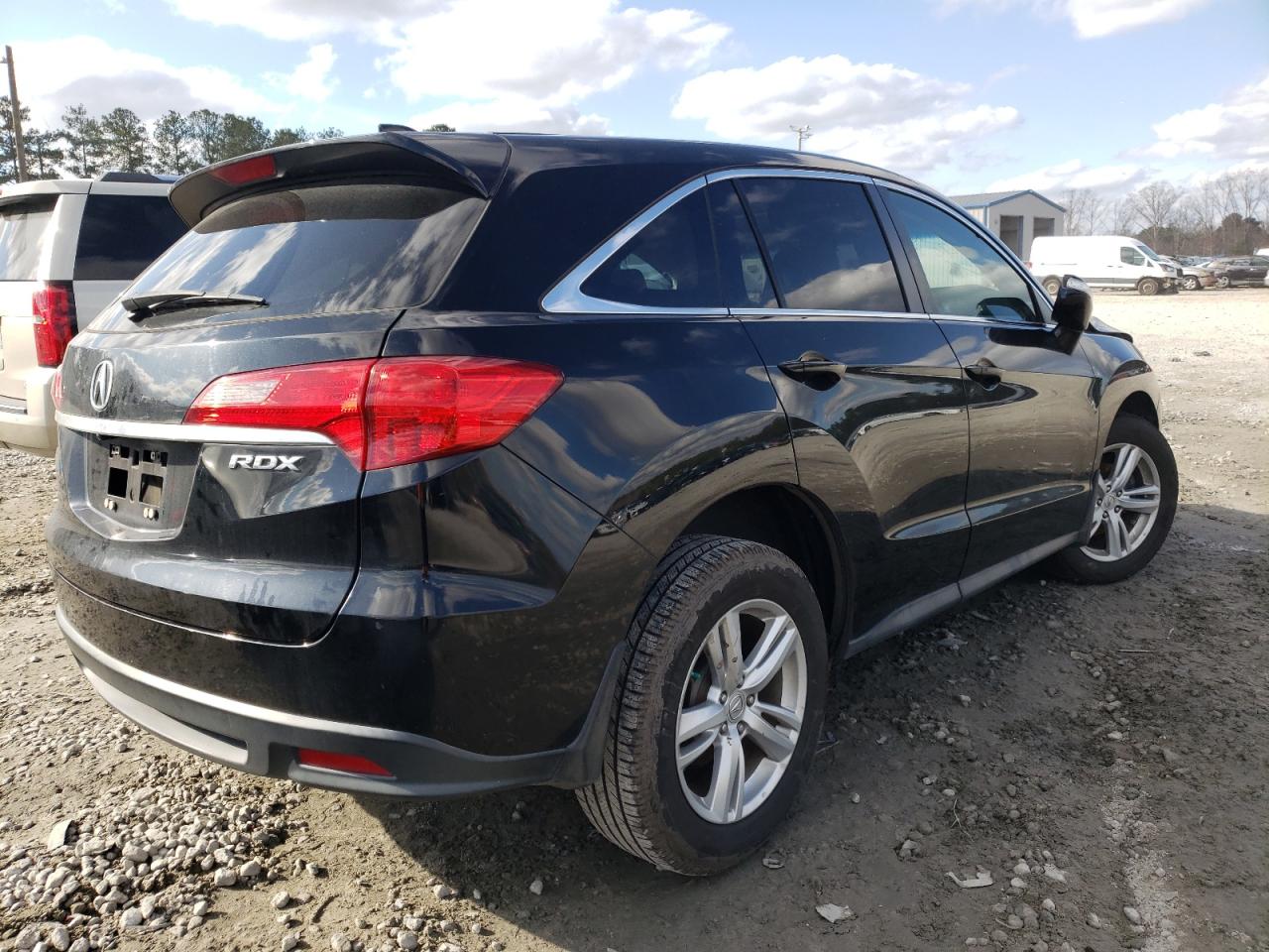 Photo 4 from auction – 2013 ACURA RDX with VIN 5J8TB3H32DL014656