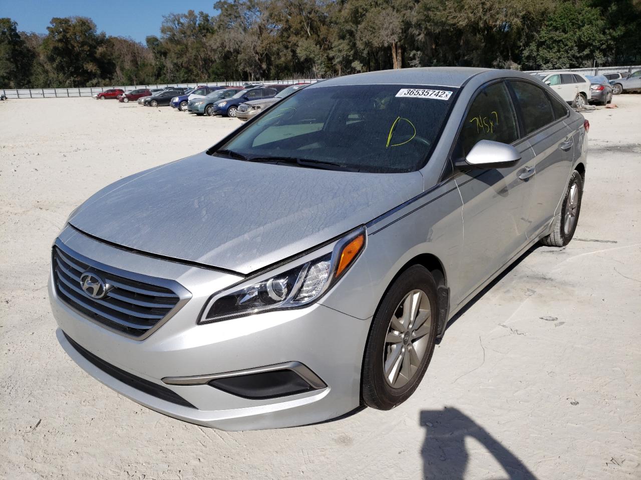 Photo 2 from auction – 2016 HYUNDAI SONATA SE with VIN 5NPE24AF6GH338090