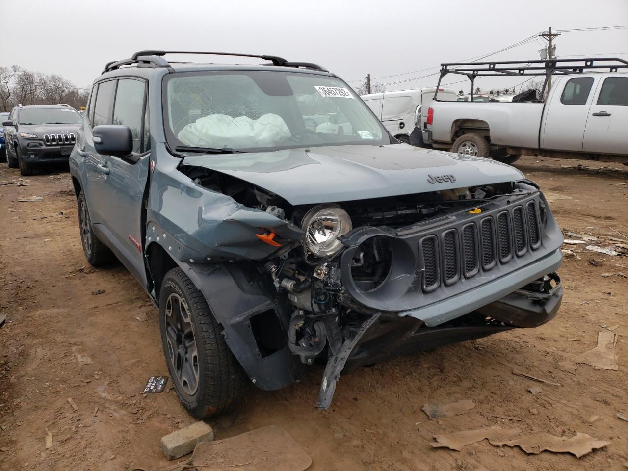 Photo 9 from auction – 2015 JEEP RENEGADE T with VIN ZACCJBCT0FPB57701