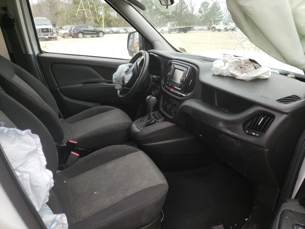 Photo 5 from auction – 2016 RAM PROMASTER with VIN ZFBERFBT9G6B98340