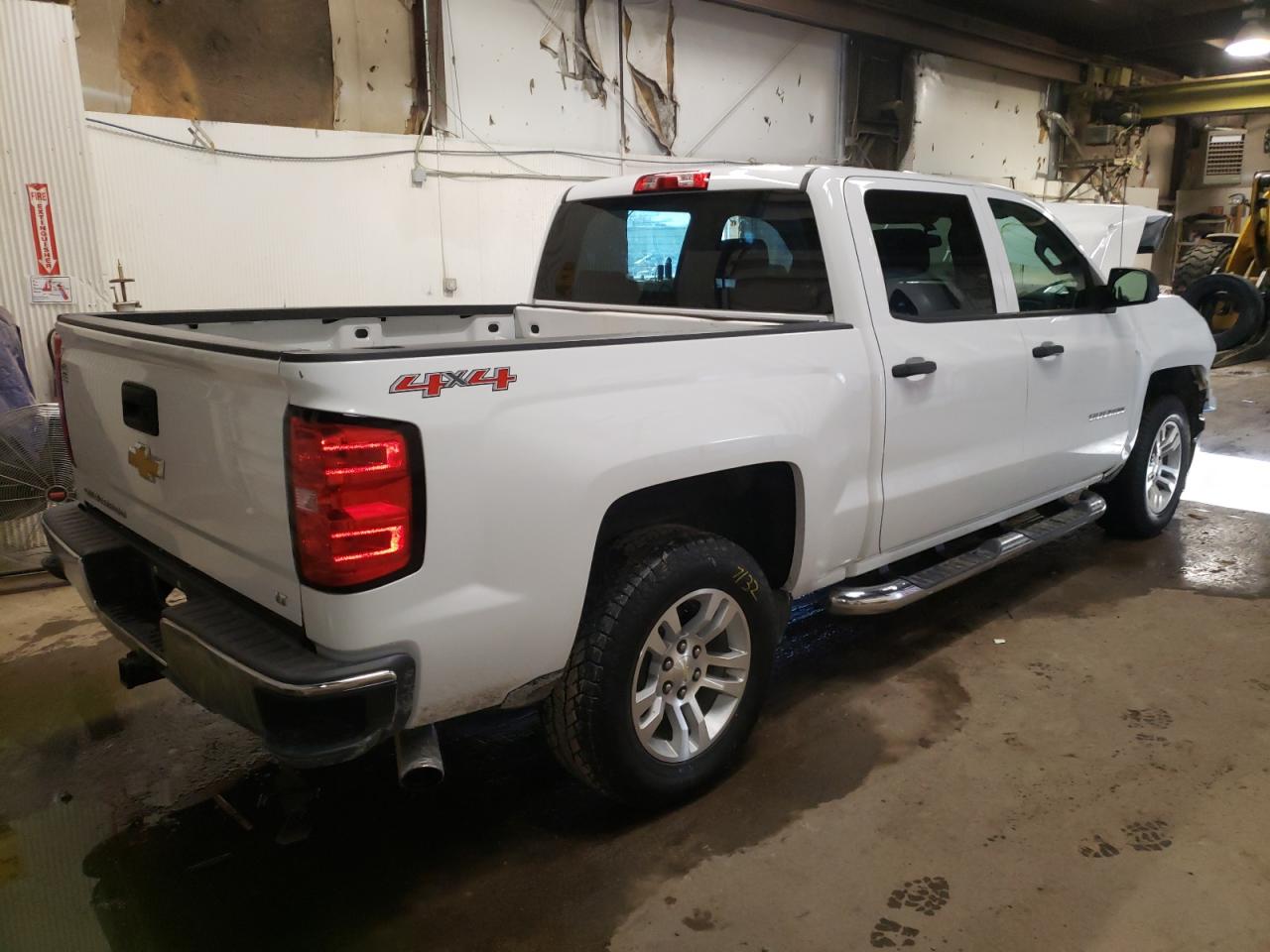 Photo 4 from auction – 2014 CHEVROLET SILVERADO with VIN 3GCUKREC1EG347441