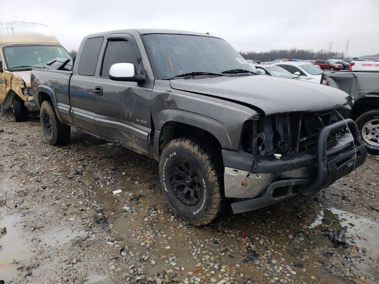 CHEVROLET SILVERADO 2002 с VIN 2GCEK19T821300069 - Фото с аукциона