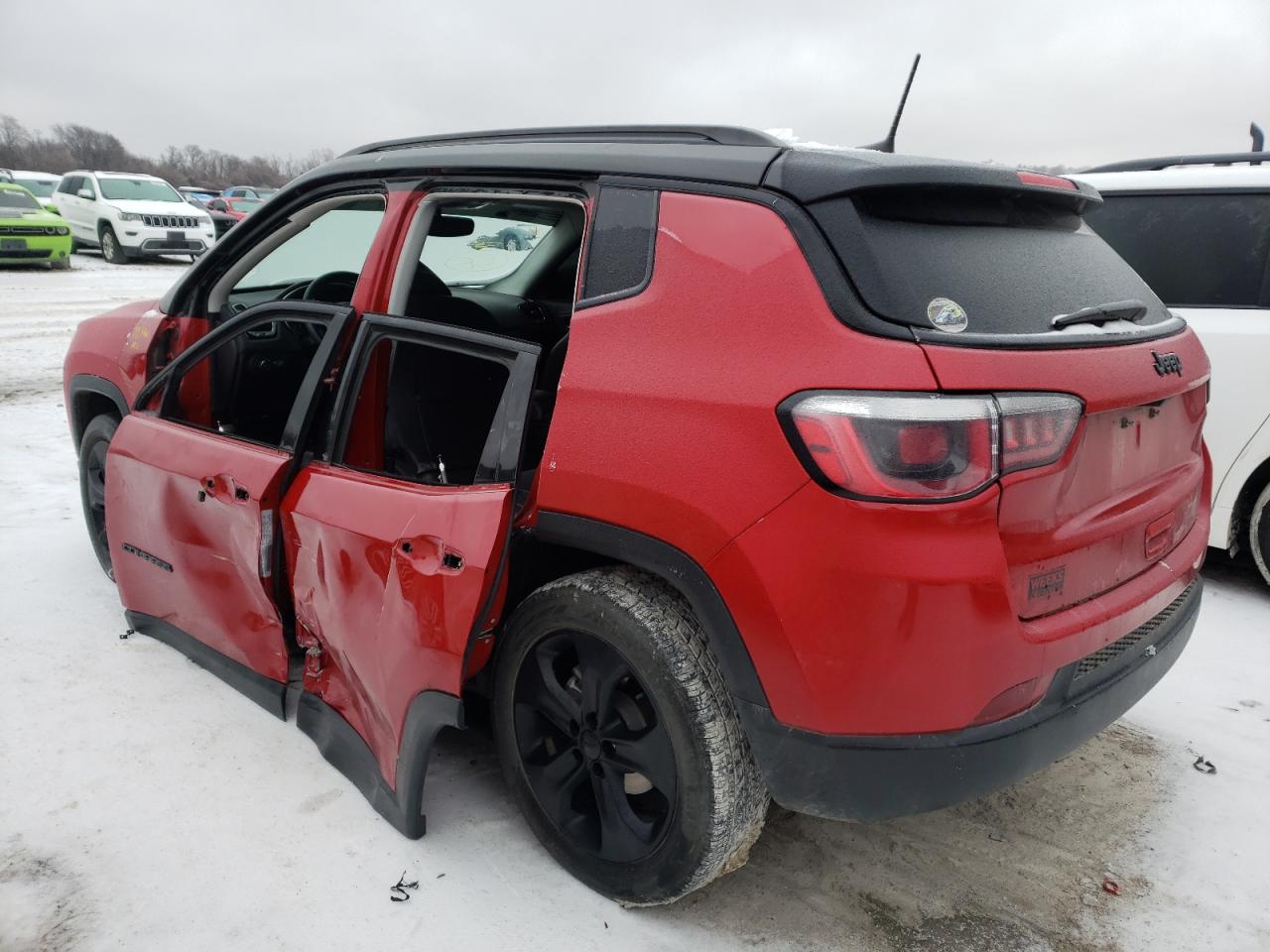 Photo 3 from auction – 2018 JEEP COMPASS LA with VIN 3C4NJCBB5JT327453