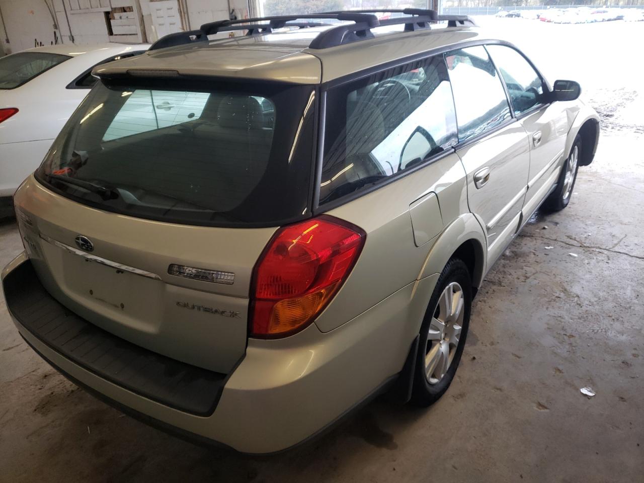 Photo 4 from auction – 2005 SUBARU LEGACY OUT with VIN 4S4BP62C457389749