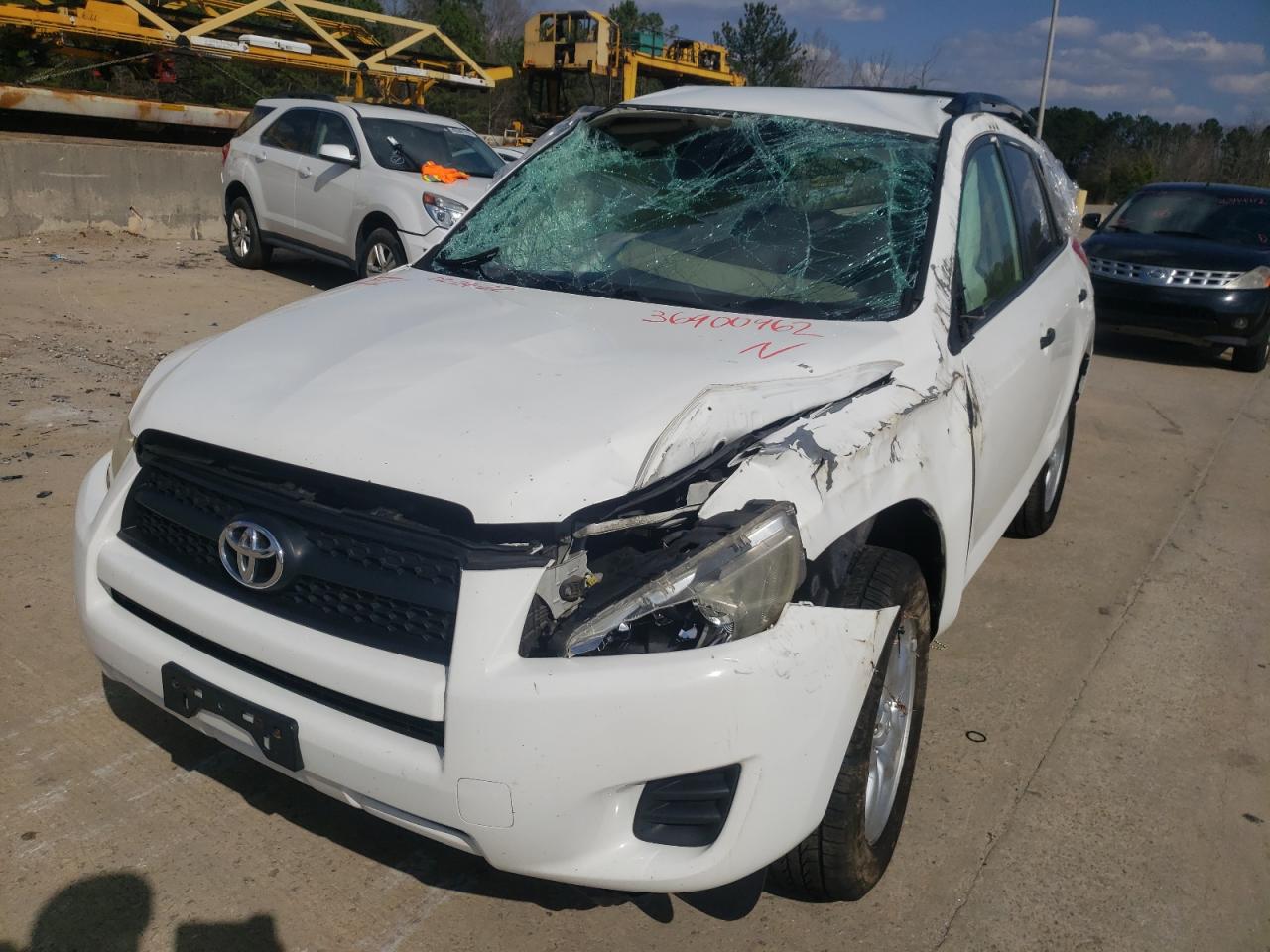 Photo 2 from auction – 2010 TOYOTA RAV4 with VIN JTMBF4DV2A5027807