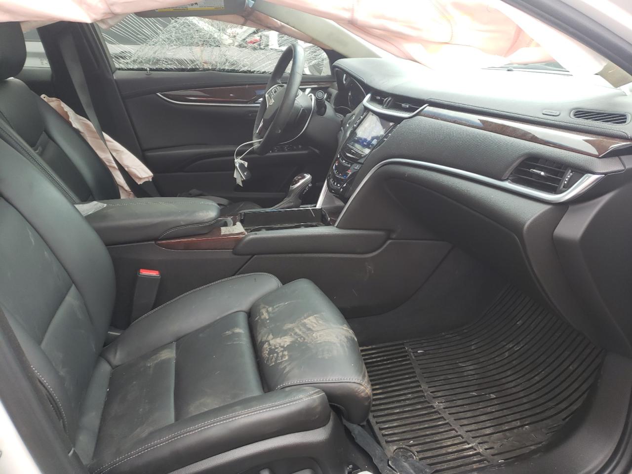 Photo 5 from auction – 2017 CADILLAC XTS PREMIU with VIN 2G61R5S38H9164941