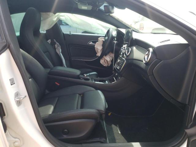 Photo 5 from auction – 2018 MERCEDES-BENZ CLA 250 with VIN WDDSJ4EB3JN593239