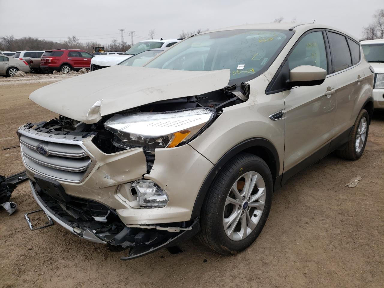 Photo 2 from auction – 2017 FORD ESCAPE SE with VIN 1FMCU0GD2HUD88939