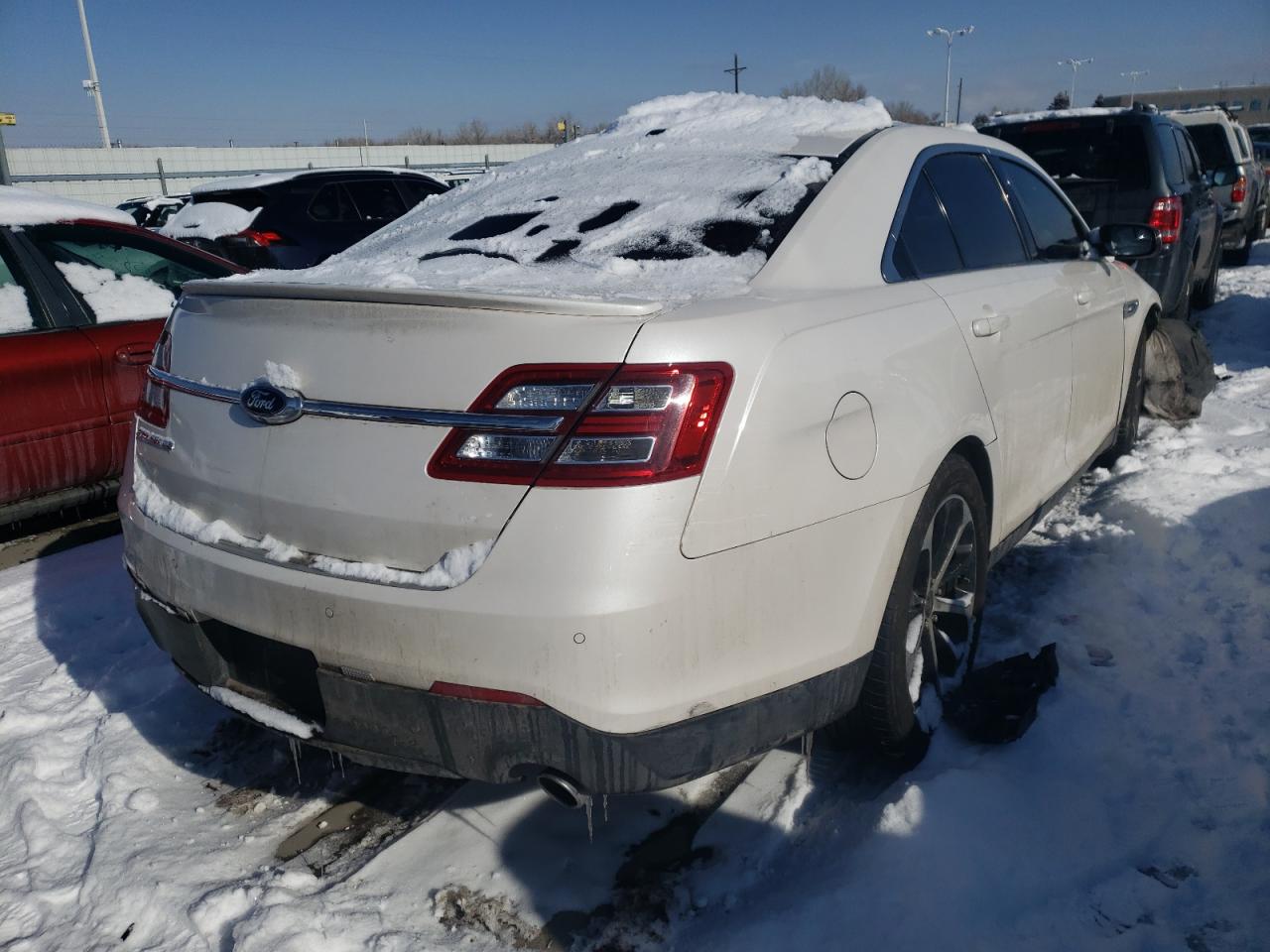 Photo 4 from auction – 2014 FORD TAURUS SEL with VIN 1FAHP2E85EG119675