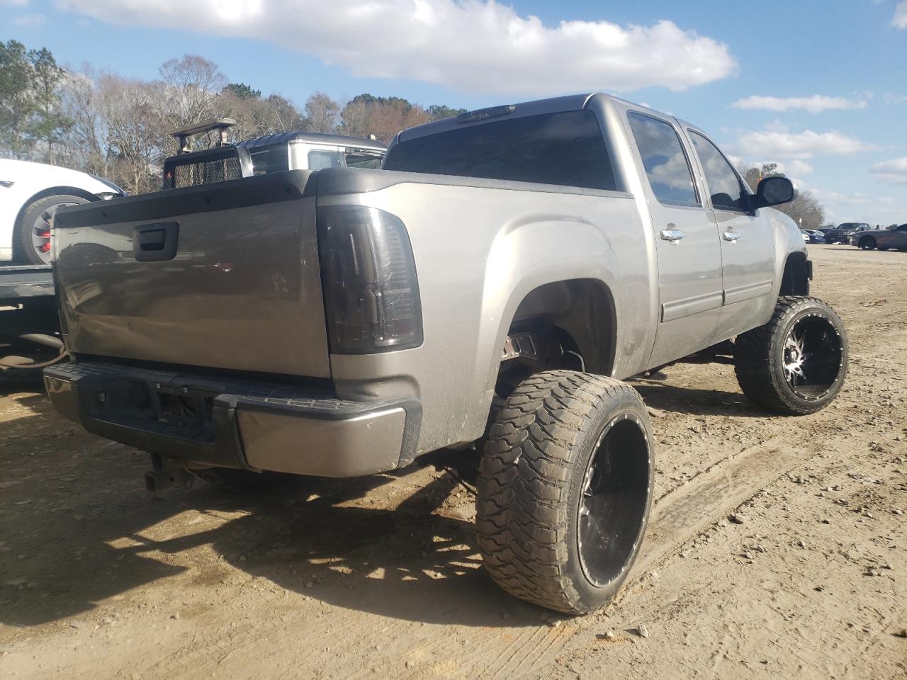 Photo 4 from auction – 2008 GMC SIERRA K15 with VIN 3GTEK13J48G240394