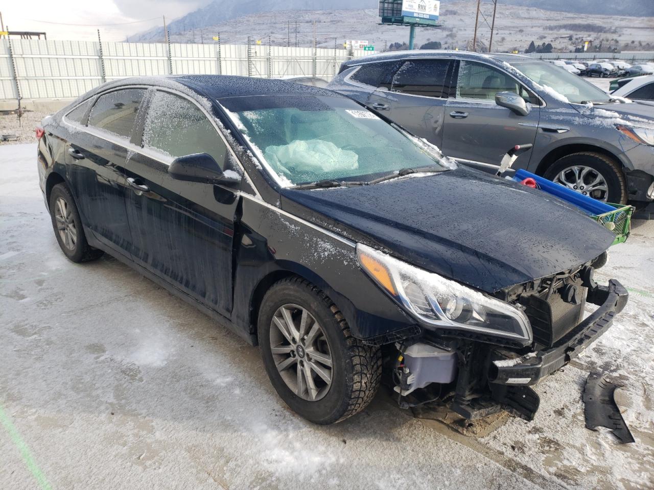 HYUNDAI SONATA SE 2017 with VIN 5NPE24AF3HH559227 - Photo from auction