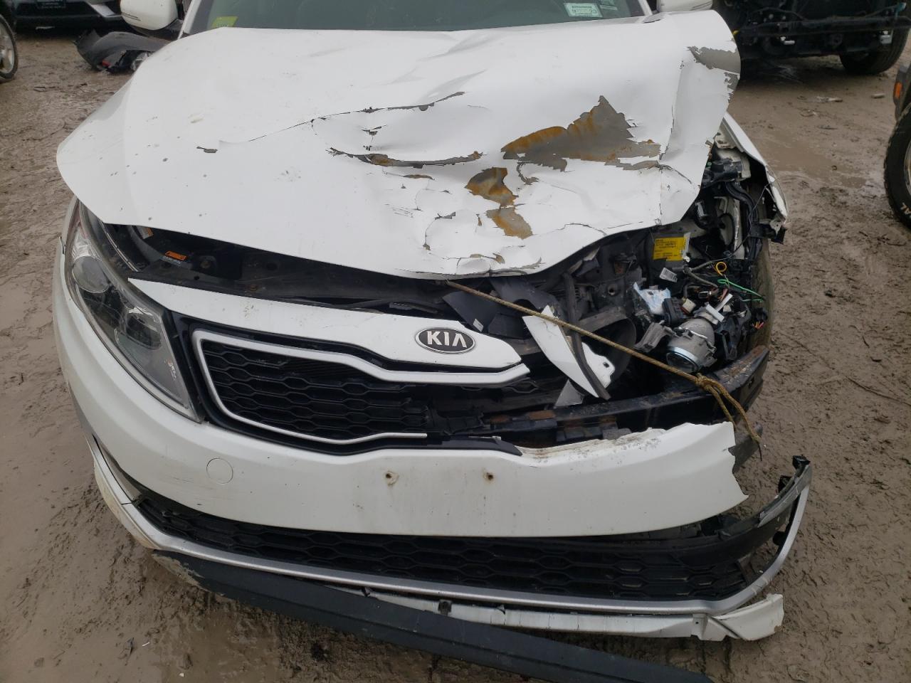 Photo 9 from auction – 2013 KIA OPTIMA HYB with VIN KNAGM4AD1D5045367