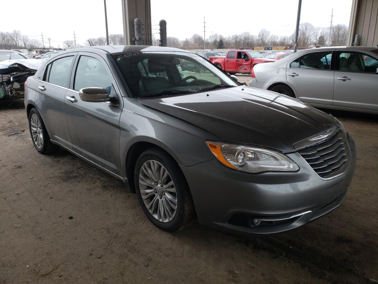 CHRYSLER 200 LIMITE 2013 with VIN 1C3CCBCG3DN550203 - Photo from auction