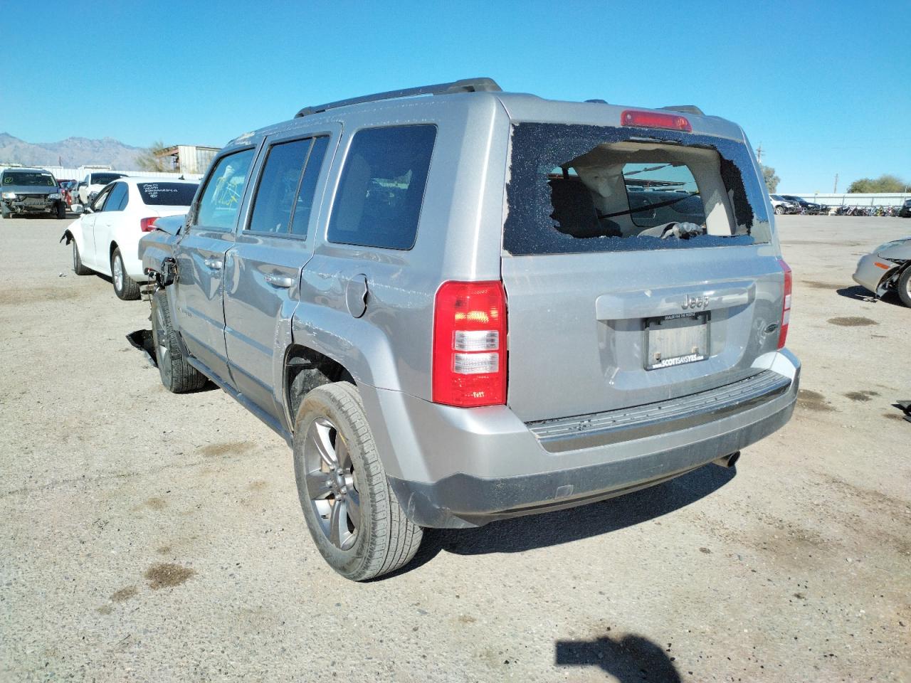 Photo 3 from auction – 2016 JEEP PATRIOT SP with VIN 1C4NJPBA5GD602154