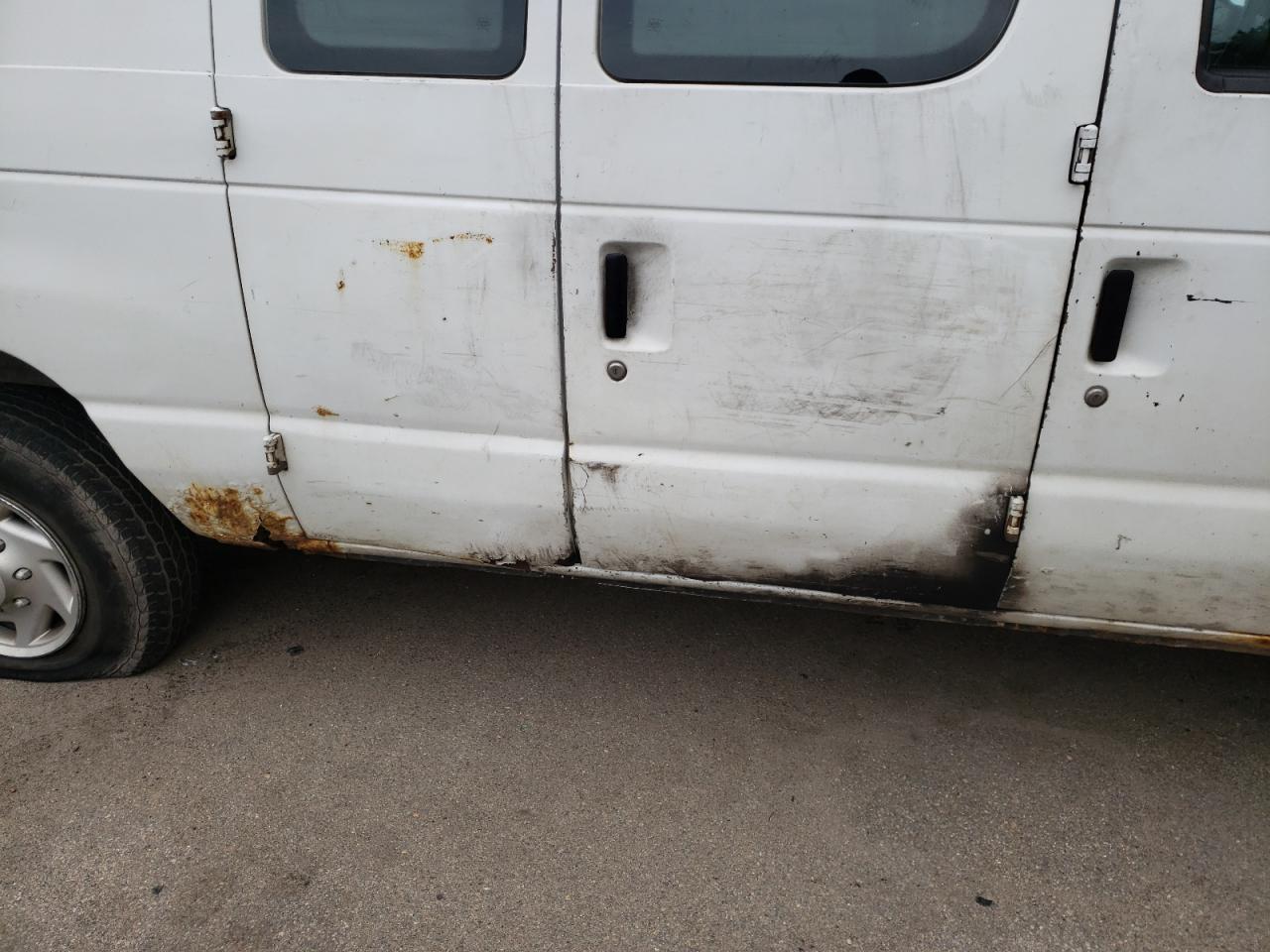 Photo 9 from auction – 2007 FORD E 250 with VIN 1FTNE24L77DB36779