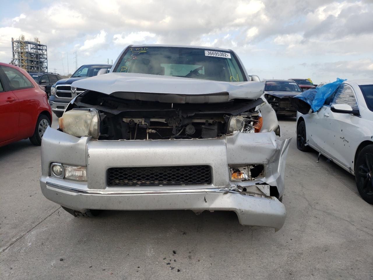 Photo 9 from auction – 2010 TOYOTA 4RUNNER SR with VIN JTEZU5JR2A5007991
