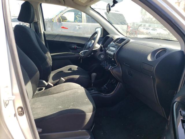 Photo 5 from auction – 2009 TOYOTA SCION XD with VIN JTKKU10429J049058