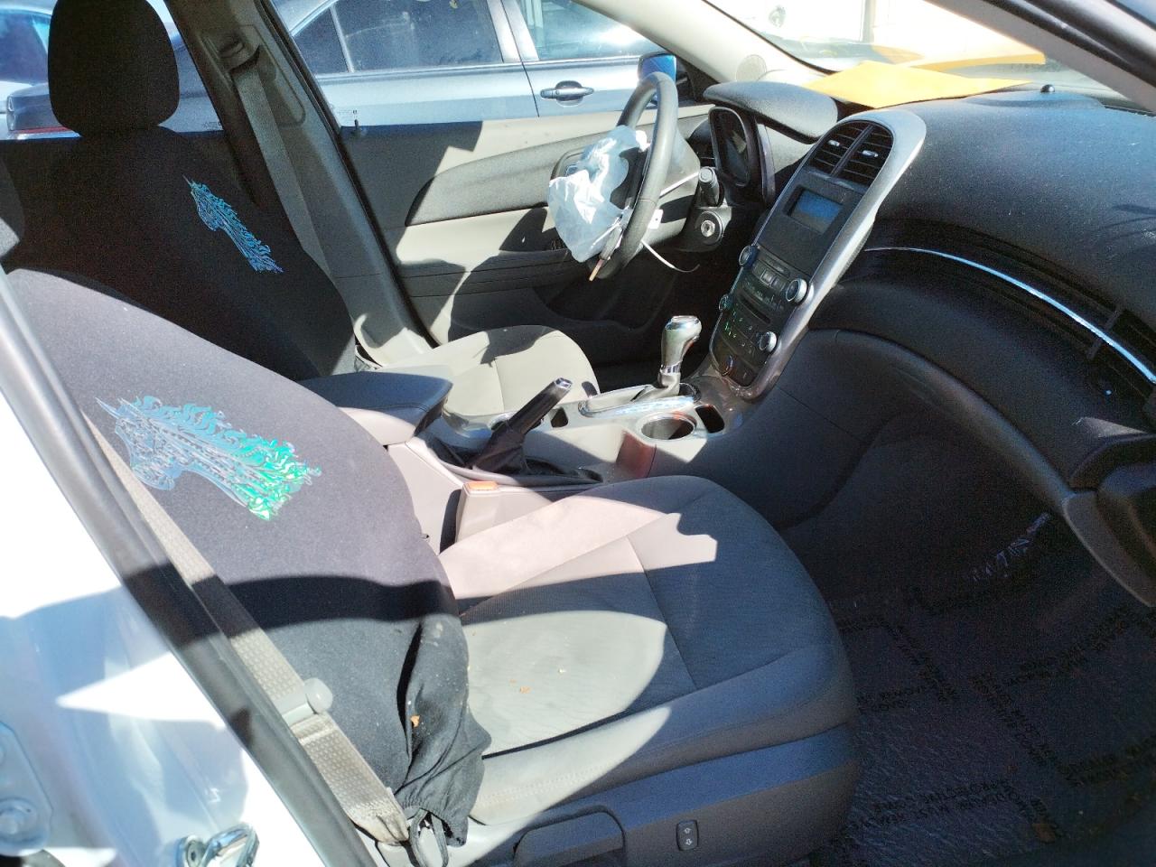 صورة رقم 5 من المزاد - 2015 CHEVROLET MALIBU LS مع VIN 1G11B5SL2FF312337