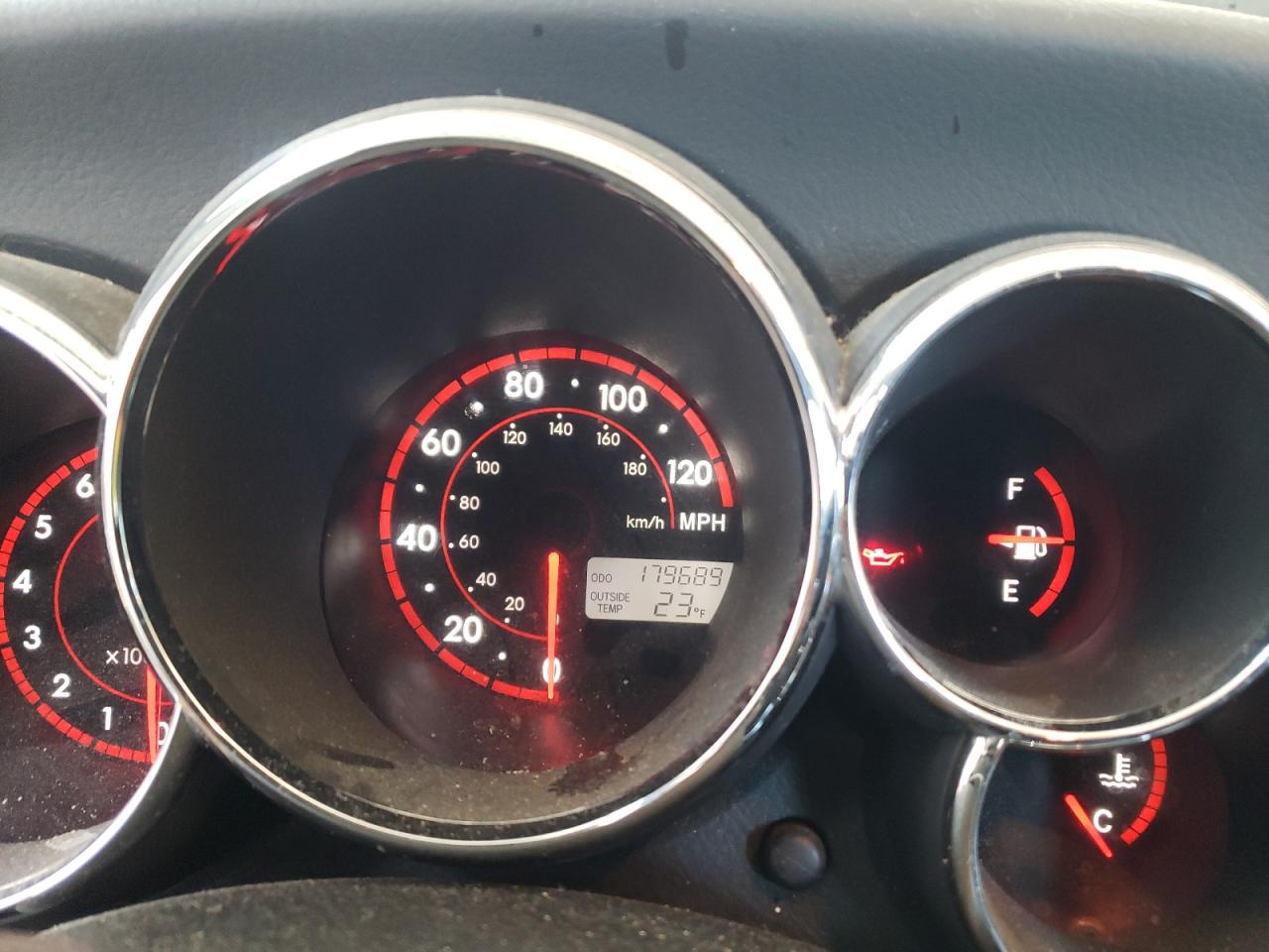 Photo 8 from auction – 2006 PONTIAC VIBE with VIN 5Y2SL65876Z448063