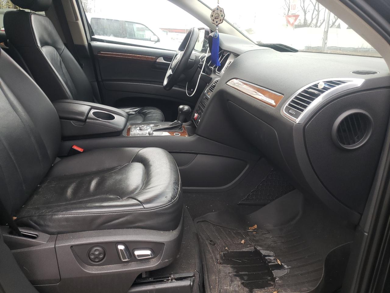 Photo 5 from auction – 2015 AUDI Q7 PREMIUM with VIN WA1LGAFE1FD028726