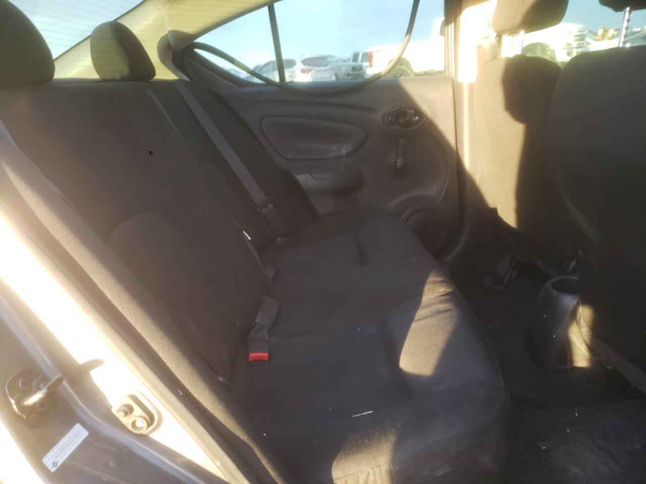 Photo 6 from auction – 2019 NISSAN VERSA S with VIN 3N1CN7AP9KL838832