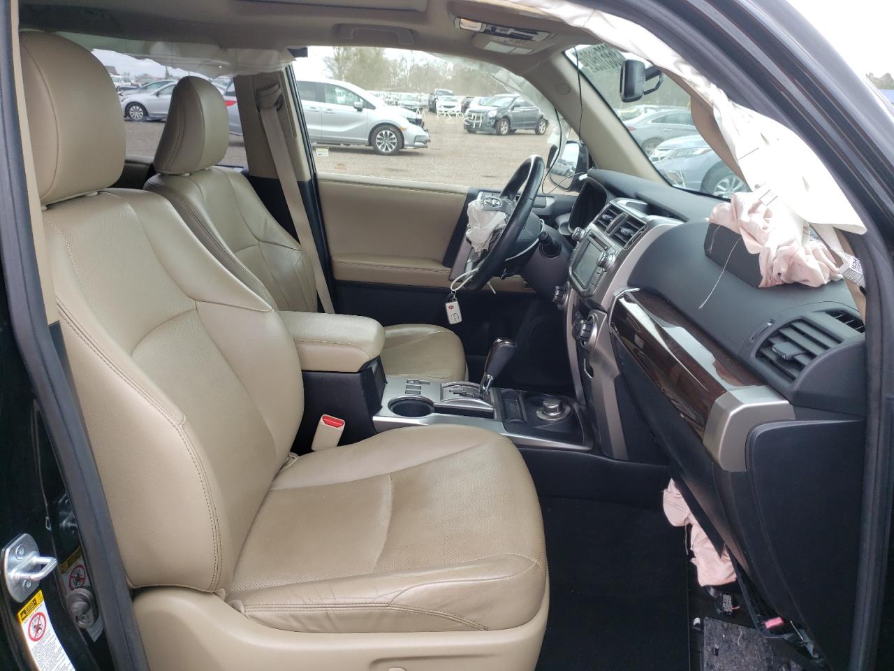 Photo 5 from auction – 2015 TOYOTA 4RUNNER SR with VIN JTEBU5JR9F5215679