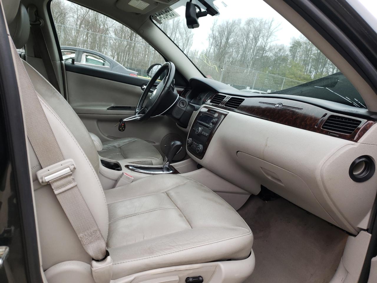 Photo 5 from auction – 2014 CHEVROLET IMPALA LIM with VIN 2G1WC5E34E1109907