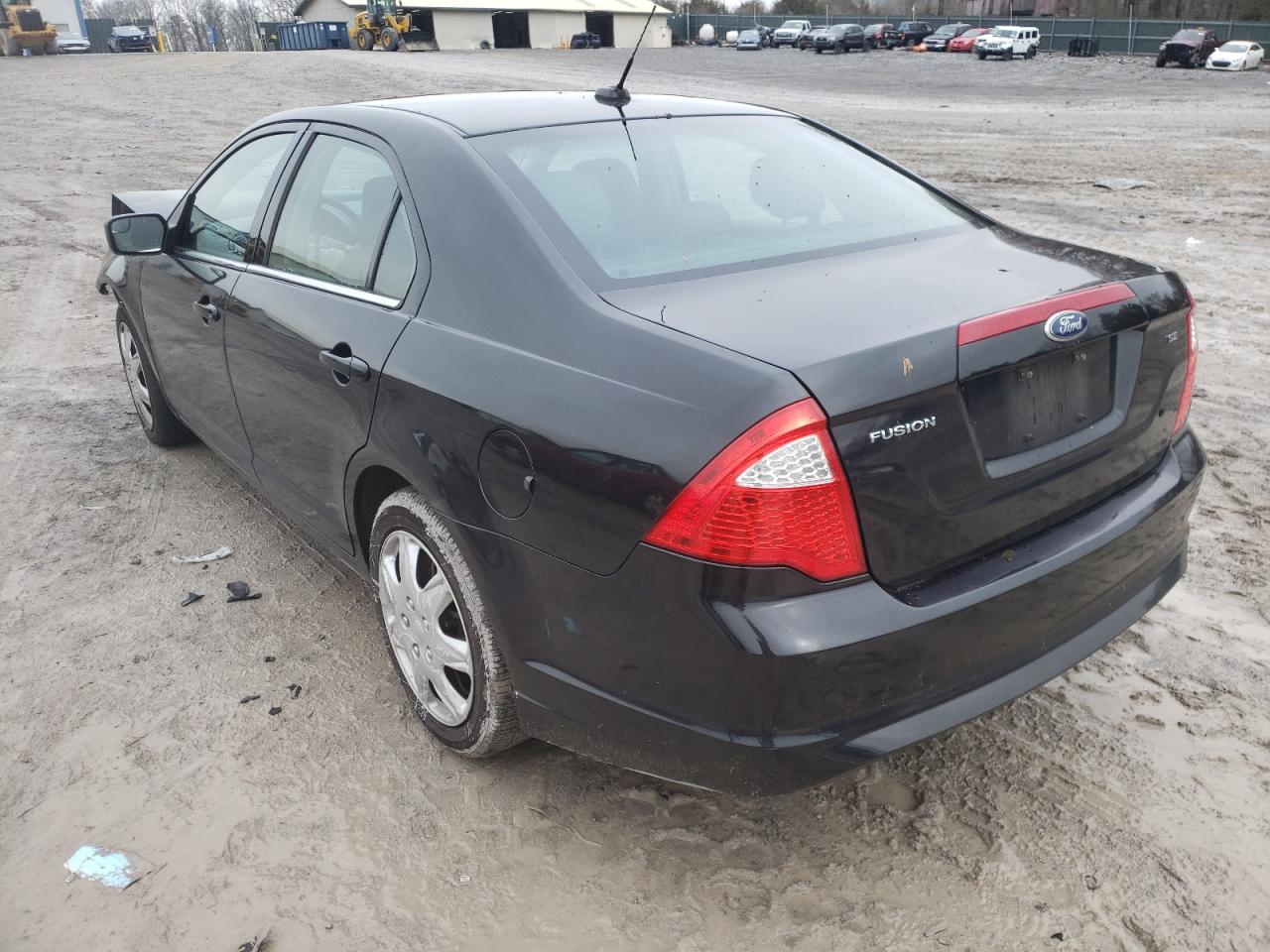 Photo 3 from auction – 2011 FORD FUSION SE with VIN 3FAHP0HAXBR113636