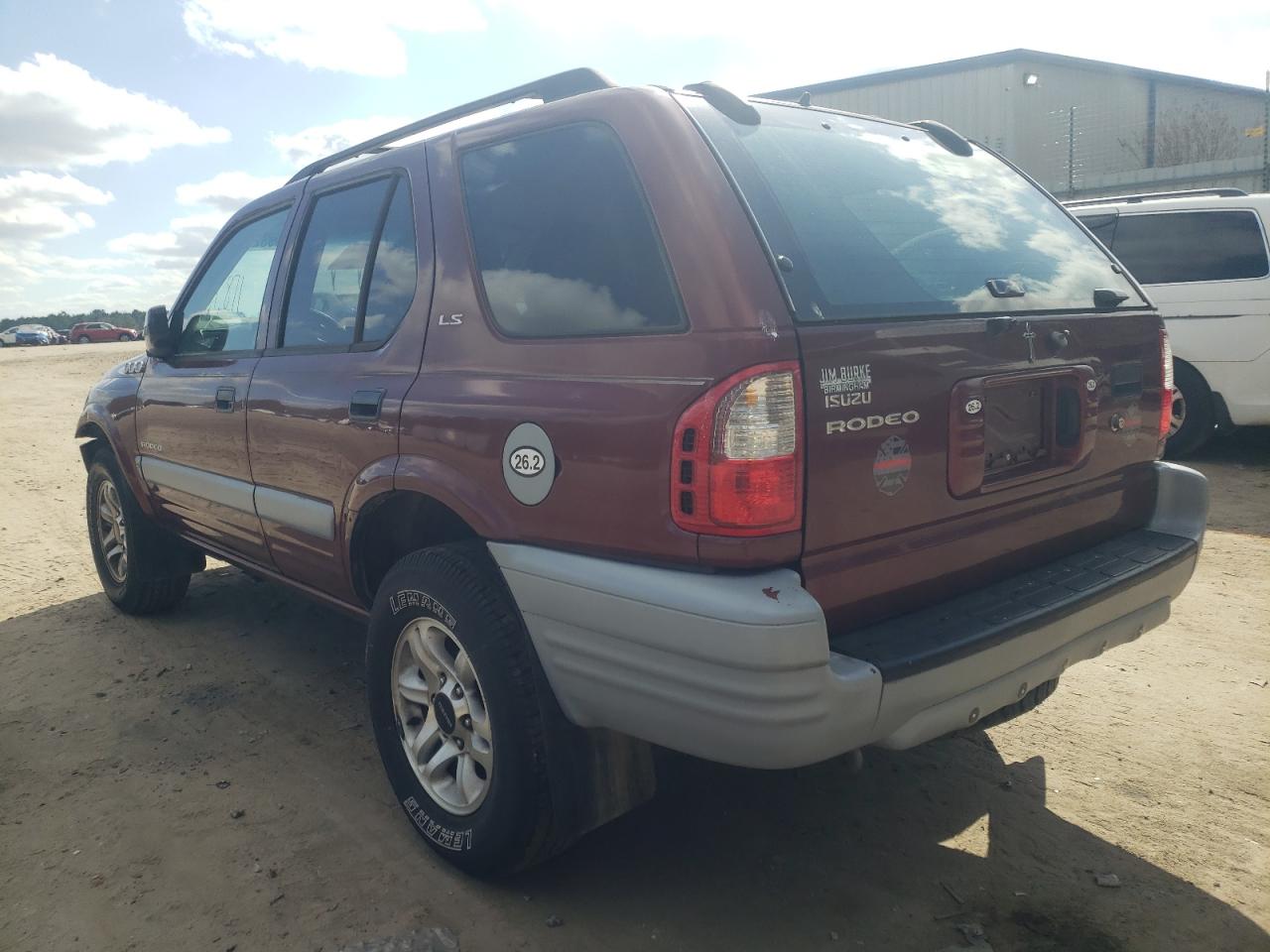 Photo 3 from auction – 2002 ISUZU RODEO S with VIN 4S2CK58W124326502