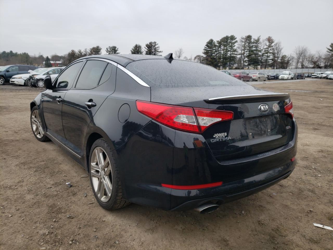 Photo 3 from auction – 2013 KIA OPTIMA SX with VIN 5XXGR4A63DG120913