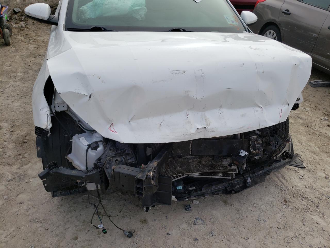 Photo 9 from auction – 2019 KIA FORTE FE with VIN 3KPF24AD4KE040332