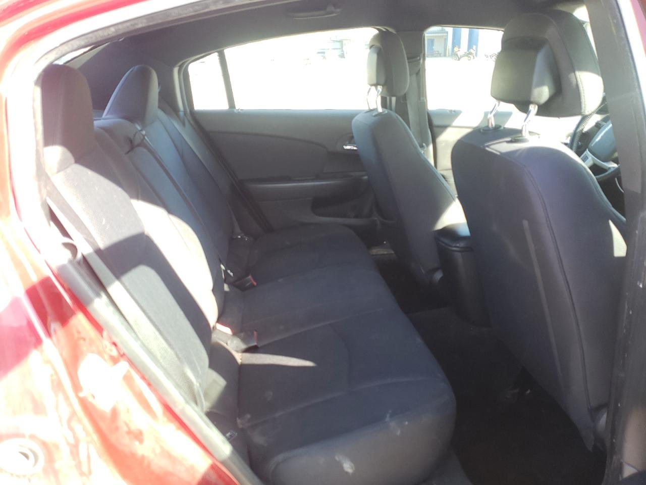 Photo 6 from auction – 2013 CHRYSLER 200 TOURIN with VIN 1C3CCBBB8DN570257