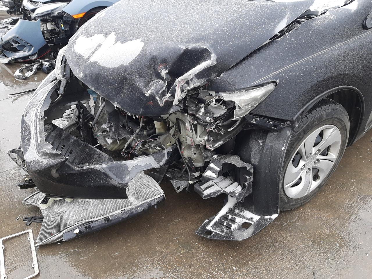 Photo 9 from auction – 2015 HONDA CIVIC LX with VIN 19XFB2F55FE064957