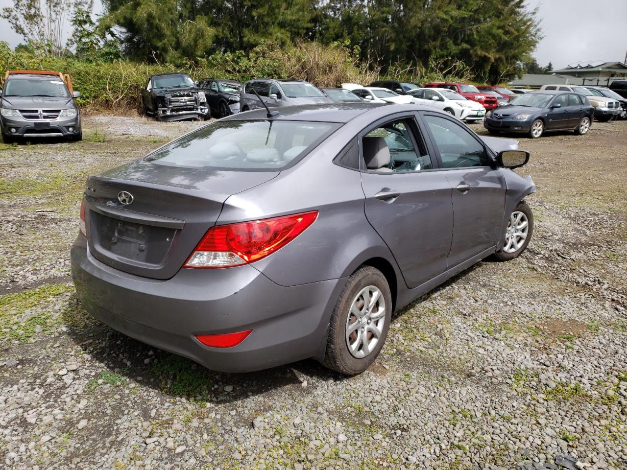 Photo 4 from auction – 2014 HYUNDAI ACCENT GLS with VIN KMHCT4AE9EU605328