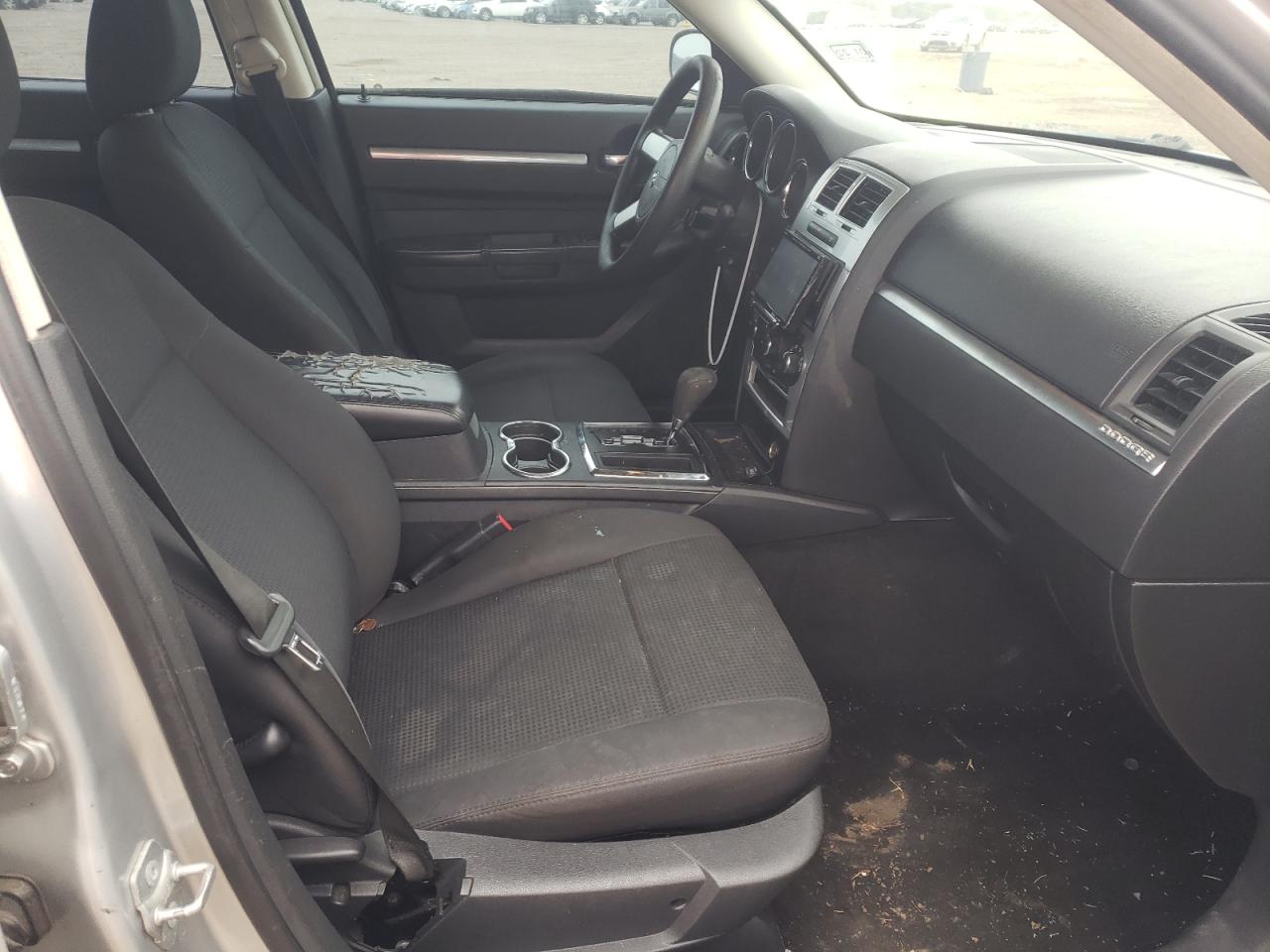 Photo 5 from auction – 2010 DODGE CHARGER SX with VIN 2B3CA3CV0AH117109